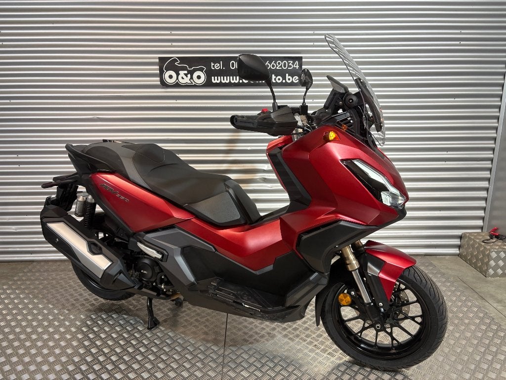 Honda ADV350 ABS 21KW + Garantie + GRATIS onderhoud!, Motoren, Scooter, Occasion, Bedrijf, Minimaal motorrijbewijs A2