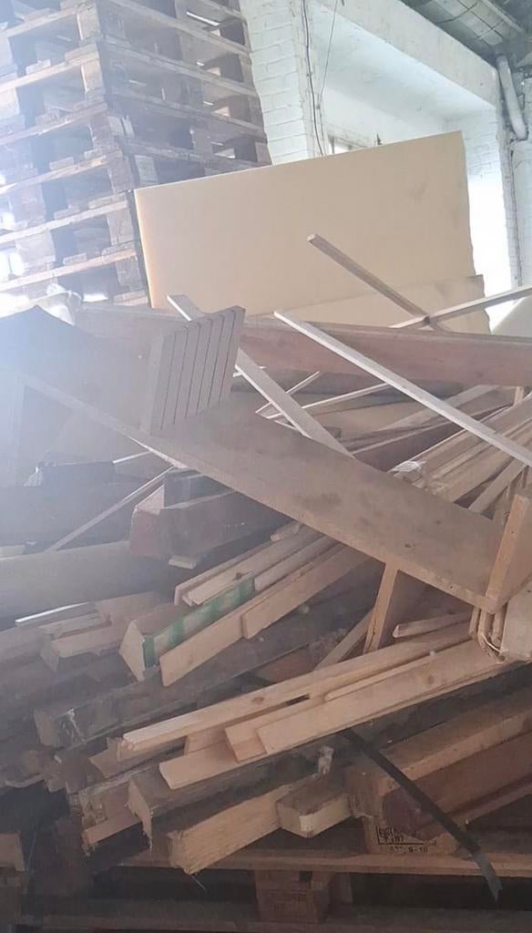 Bois a donner, Ophalen, Gebruikt, Vuren, Plank