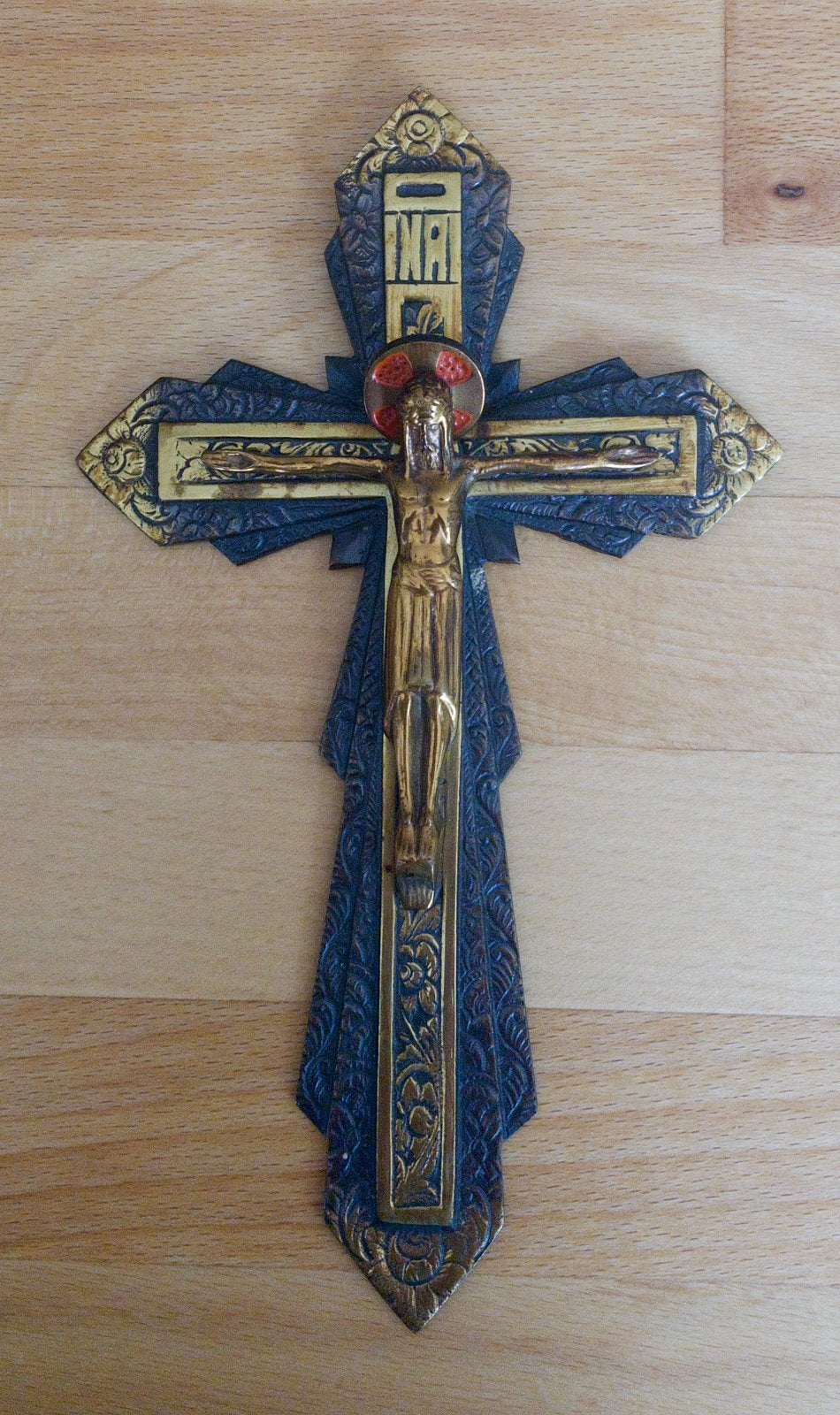 Metalen kruisbeeld., Ophalen of Verzenden