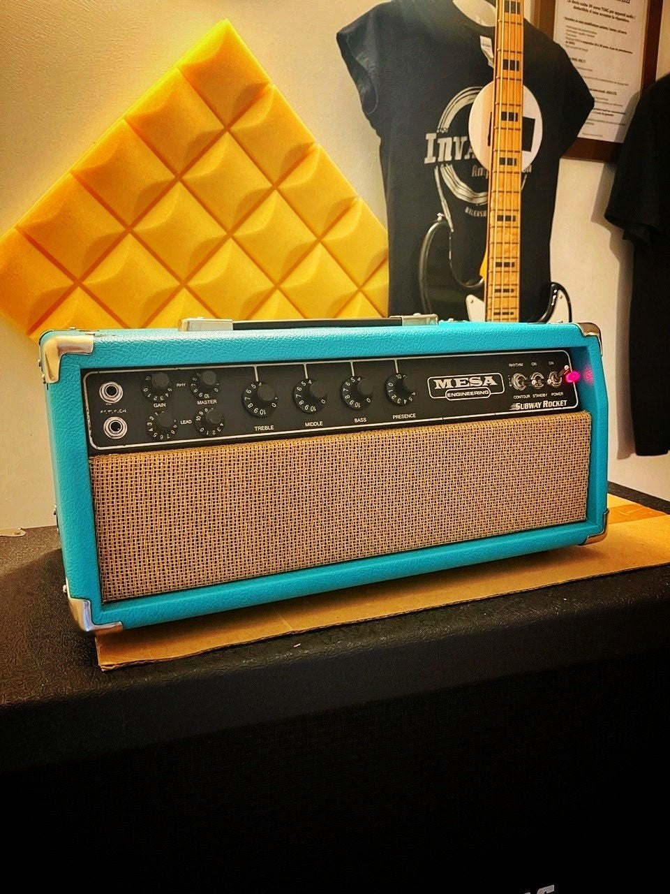 Mesa boogie/ invaders amp, Enlèvement