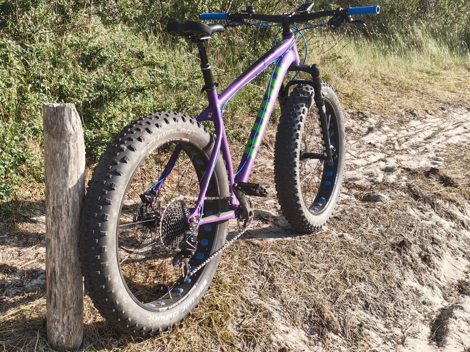 fat bike Kona WoZo épais, Vélos & Vélomoteurs, Vélos | VTT & Mountainbikes, Autres marques, Enlèvement, Utilisé, Frein à disque