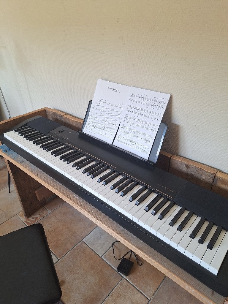 Piano casio cdp-130, Digital, Enlèvement, Utilisé, Piano