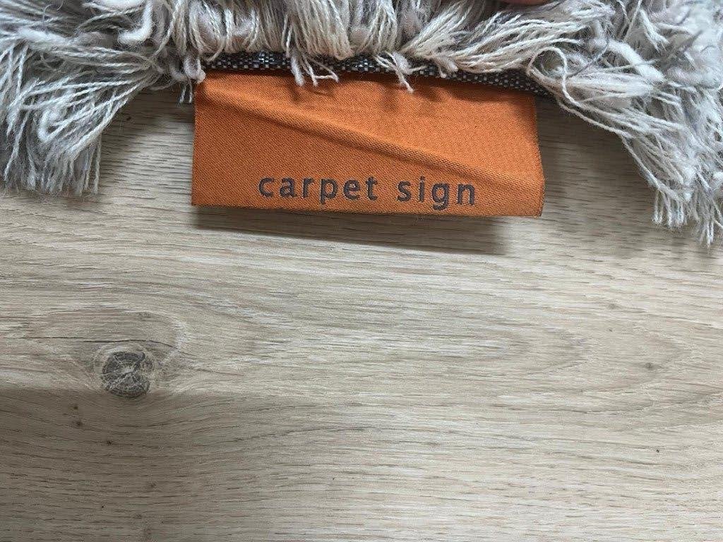 NIEUWSTAAT Carpet Sign Vloerkleed NP €3.500 + GARANTIE, Huis en Inrichting, Stoffering | Tapijten en Vloerkleden, 200 cm of meer