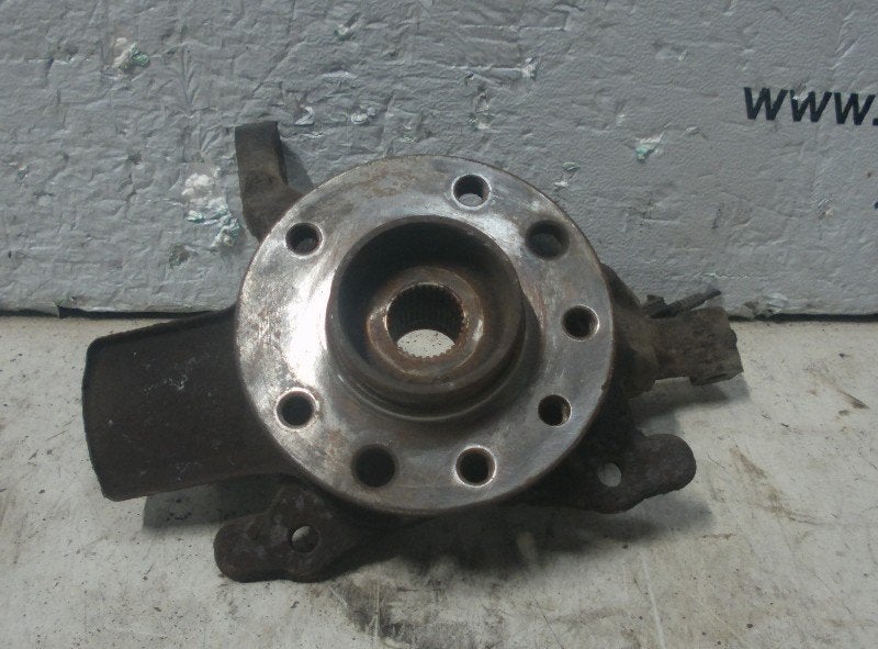 MOYEU DE ROUE AVANT DROIT Opel Zafira (M75), Autos : Pièces & Accessoires, Opel, Opel Automobile GmbH, Utilisé, Kontakt-opel@opel.com