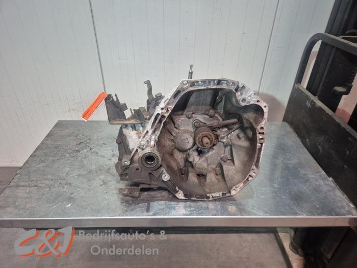 Versnellingsbak van een Nissan NV200, Gebruikt, -, -, Ophalen of Verzenden