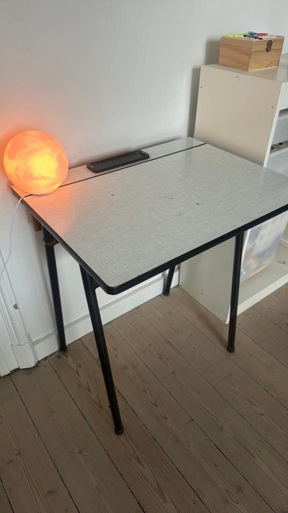 Old school lessenaartje, Ophalen, Zo goed als nieuw