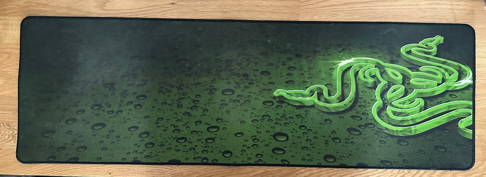 Razer muismat, Informatique & Logiciels, Enlèvement, Gaming tapis de souris, Comme neuf