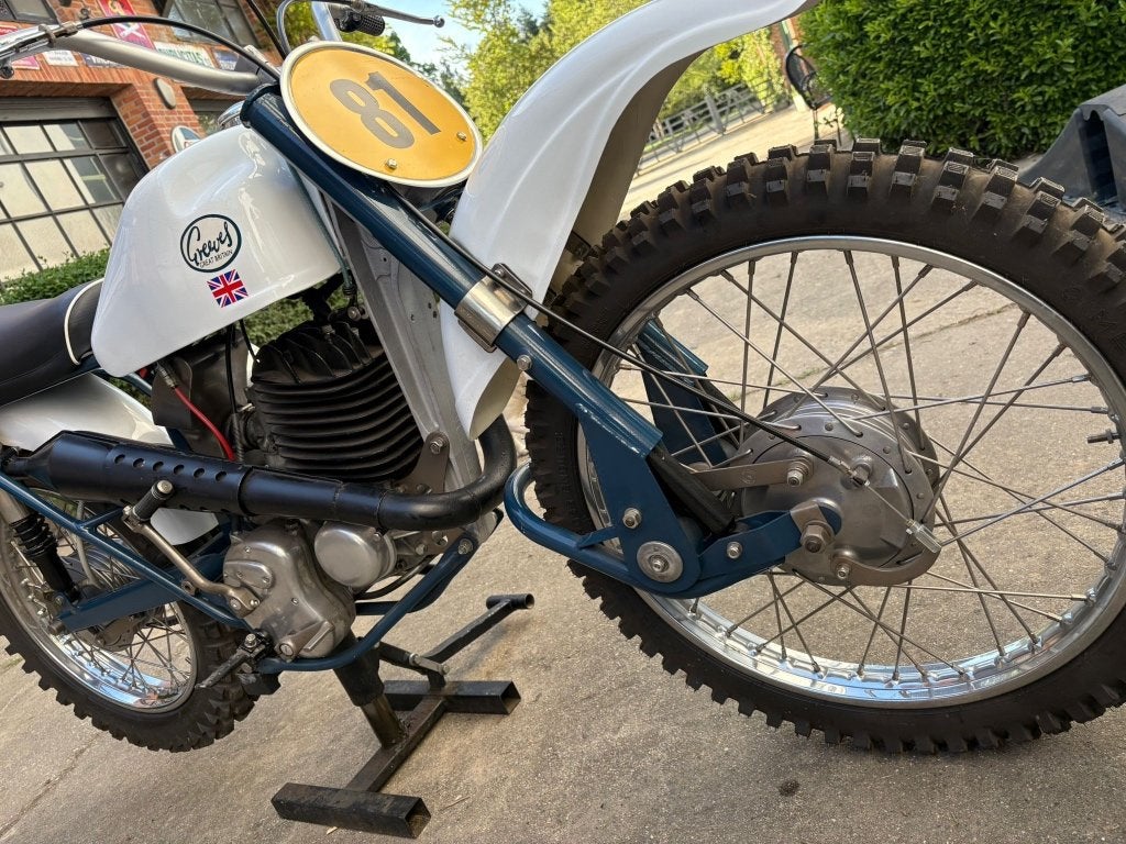 Greeves oldtimer, Motos, Occasion, Moto de cross, 250 cm³