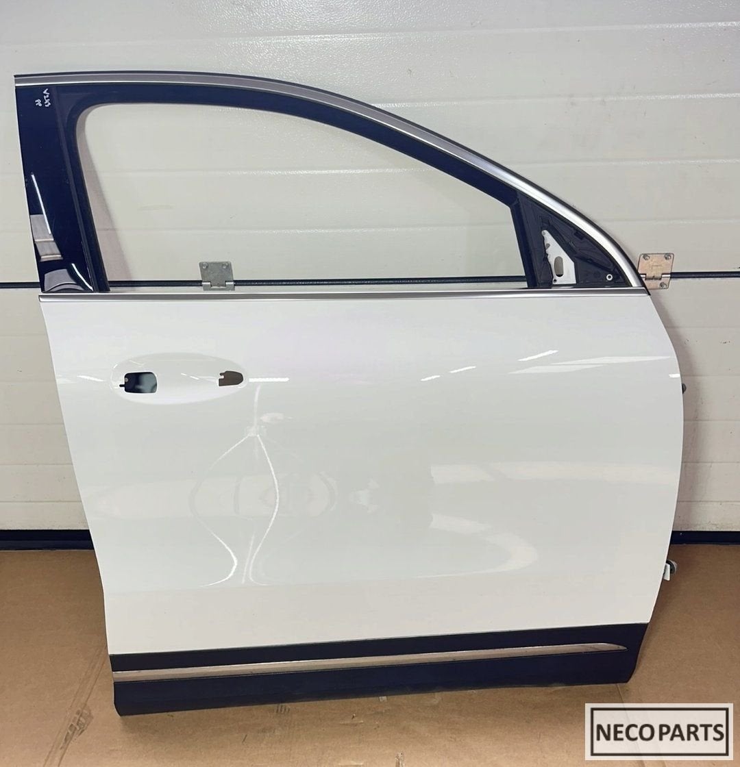 MERCEDES W243 H243 PORTIER DEUR KLEUR 149 ALLES LEVERBAAR !!, Auto-onderdelen, Carrosserie, Spatbord, Mercedes-Benz, Gebruikt