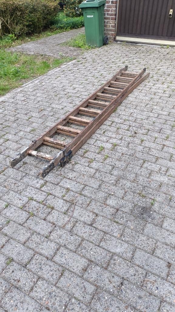 Houten ladder 4m50, 21 tredes, Doe-het-zelf en Bouw, Ophalen, Ladder