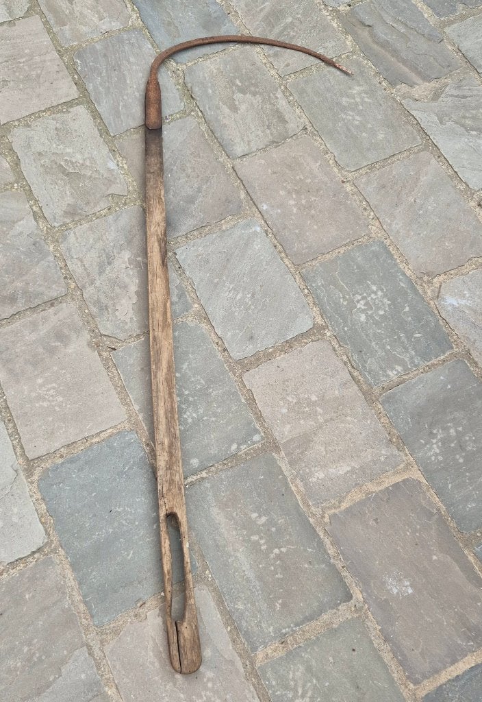 Pikhaak oude zeis, Ophalen