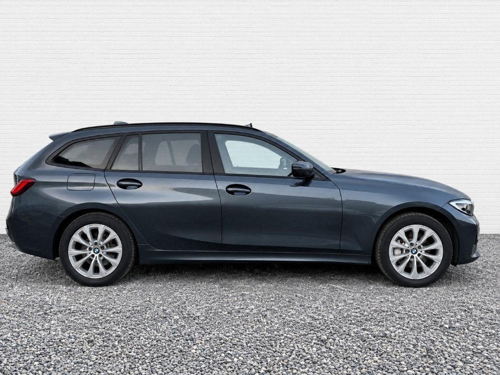 BMW 330 e PHEV * FULL HISTORIEK * PANO * 360 CAM * KEYLESS, Autos, BMW, Achat, Euro 6, Entreprise, Entretenue par le concessionnaire
