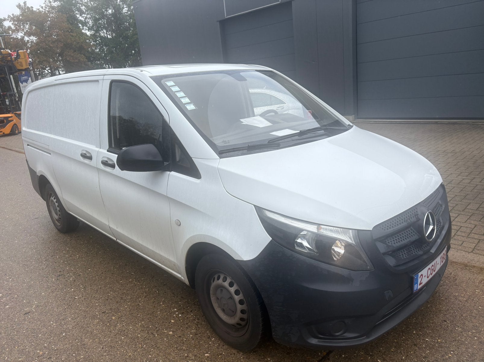 Le Mercedes Vito Euro 6 roule parfaitement, Achat, 3 places, Boîte manuelle, Mercedes-Benz