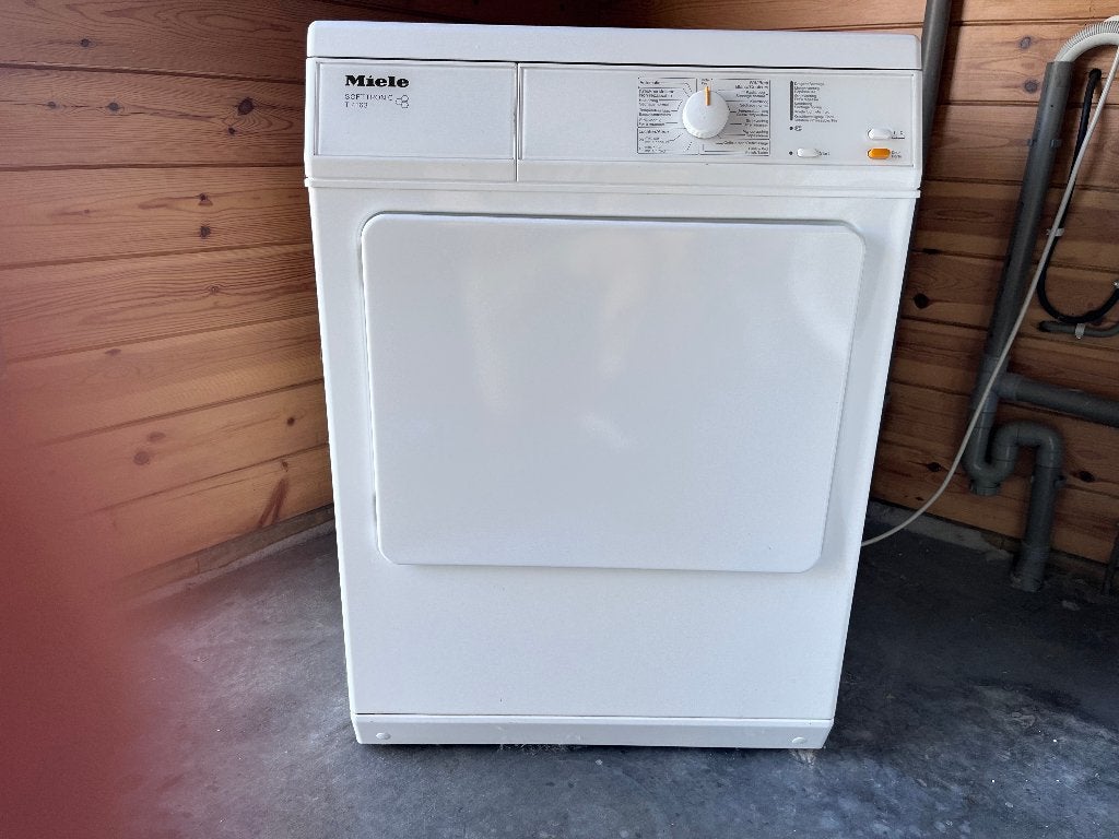 Miele droogkast in zeer goede staat, Ophalen, Gebruikt, Minder dan 85 cm, Luchtafvoer