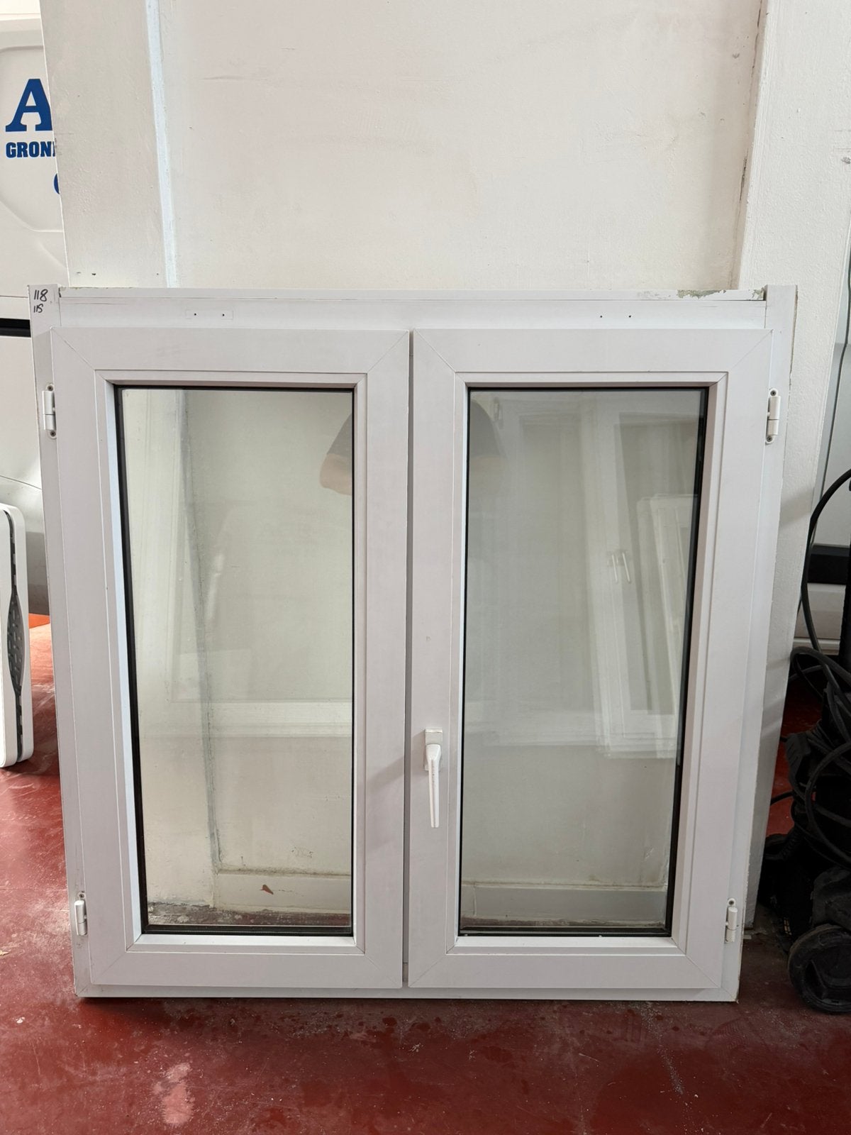 PVC RAAM DUBBELGLAS THUIS LEVERBAAR, Bricolage & Construction, Châssis & Portes coulissantes, Enlèvement, Comme neuf