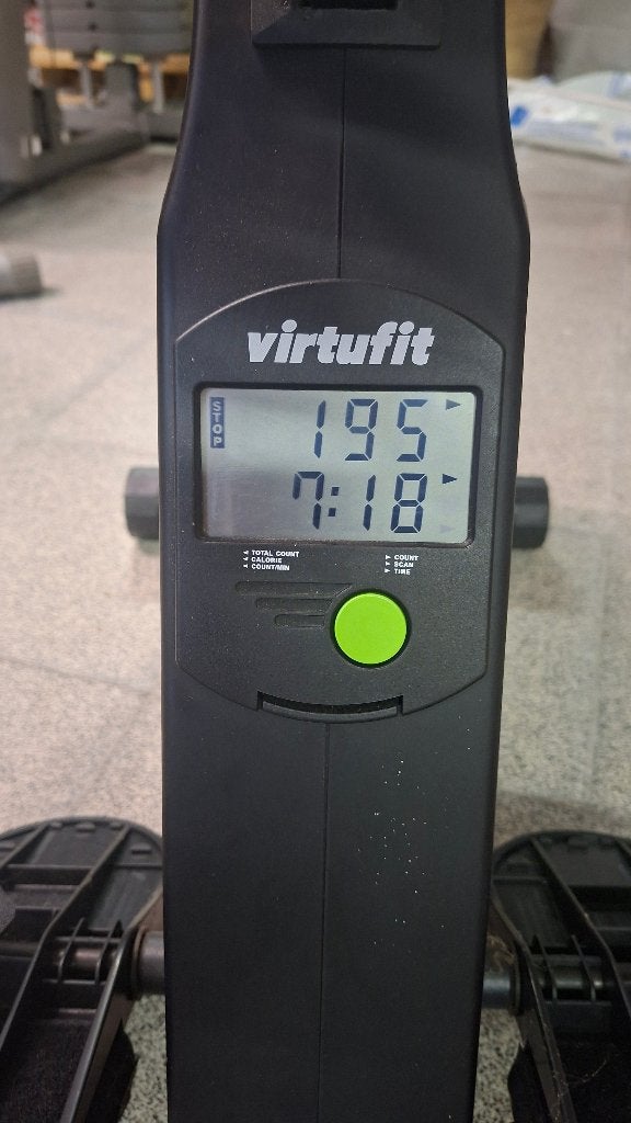 Roeitrainer te koop, Sport en Fitness, Fitnessapparatuur, Ophalen, Kunststof, Nieuw, Rug