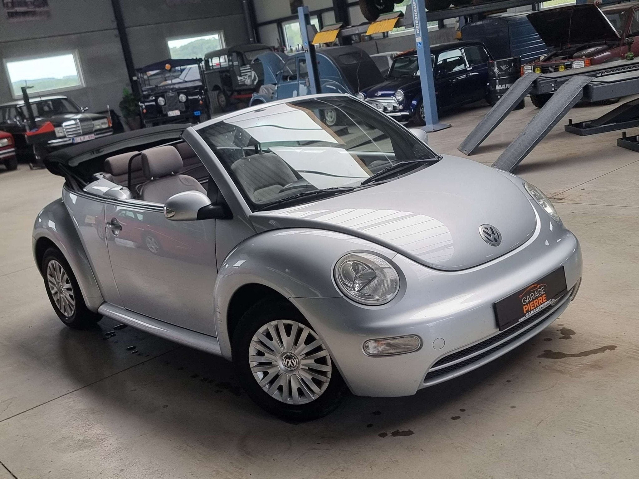 Volkswagen Beetle CABRIOLET 1.4i, Autos, Volkswagen, Argent ou Gris, Cabriolet, Boîte manuelle, Coccinelle