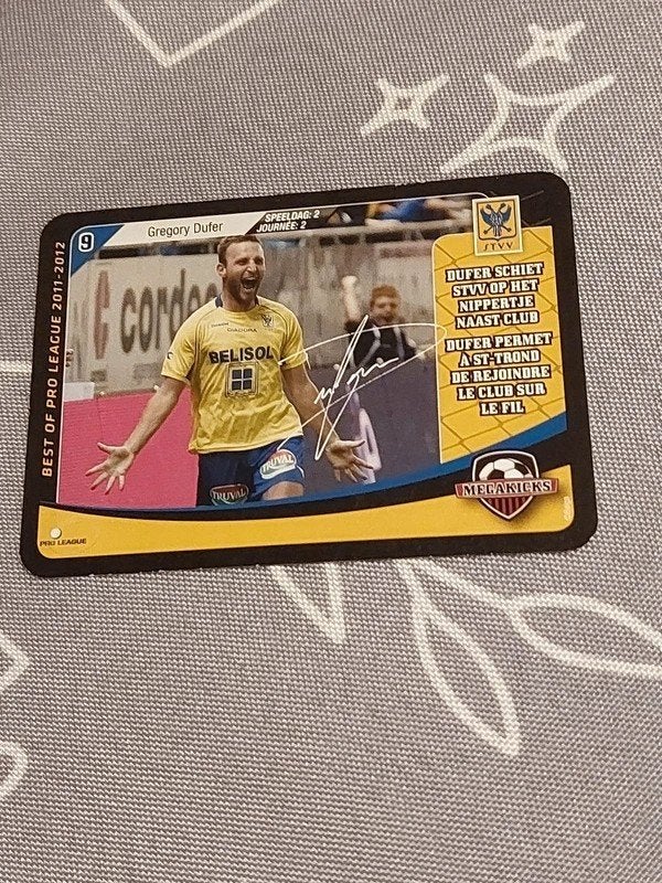 Voetbalkaart / Megakicks / Gregory Dufer / STVV / 2011-2012, Verzamelen, Ophalen of Verzenden, Zo goed als nieuw, Spelerskaart