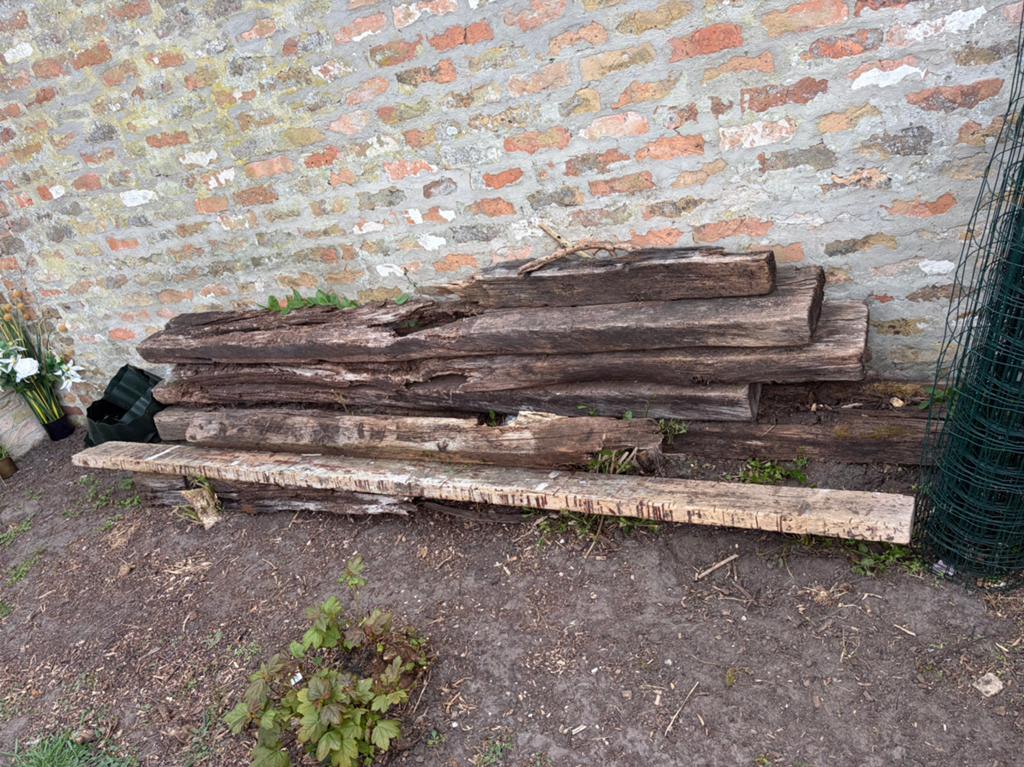 Treinbilzen, Enlèvement, Comme neuf
