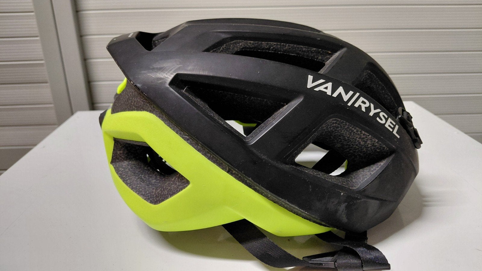Van Rysel aerofit 900 Fietshelm 59-62 fluo geel en zwart, Enlèvement ou Envoi, Comme neuf, Van rysel, L