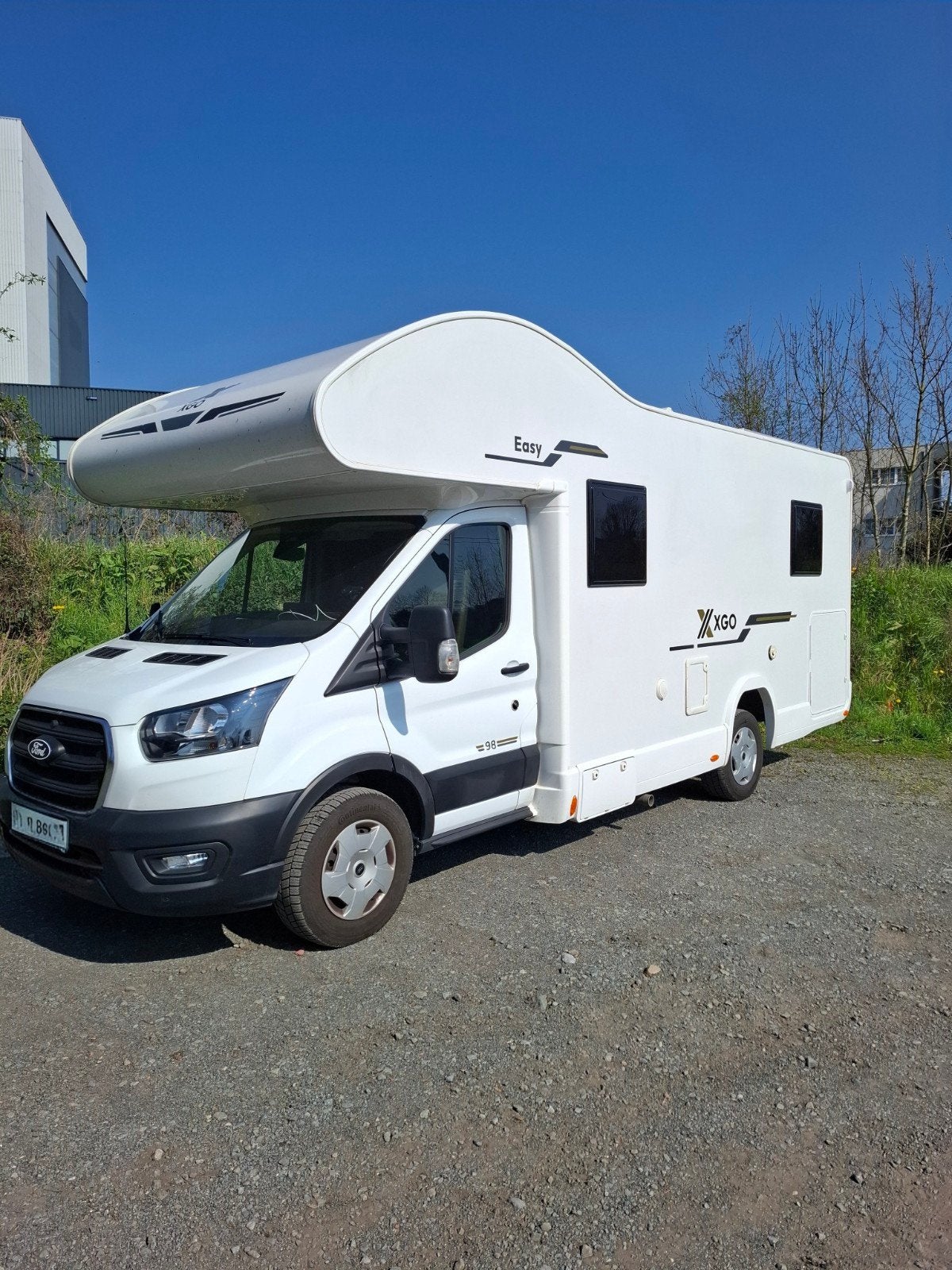 Ford XGO Easy état impeccable avec GARANTIE , 6 à 7 mètres, Toilette à cassette, Boîte manuelle, Diesel