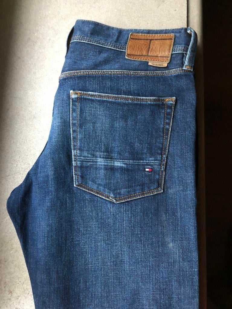 Nieuwe slim fit jeans Tommy Hilfiger maat 30, Vêtements | Hommes, Jeans, Enlèvement, Neuf, Bleu, W32 (confection 46) ou plus petit
