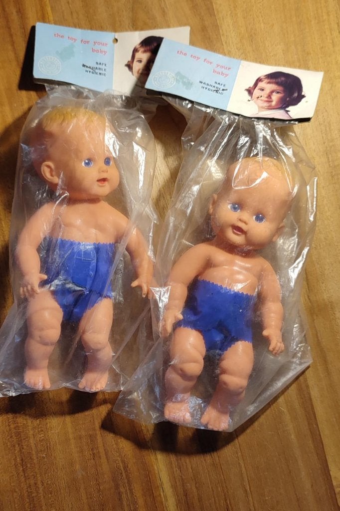 2 stuks Vintage Rubbertoys rubberen babypop jaren 60, Verzamelen, Ophalen of Verzenden, Nieuw, Pop