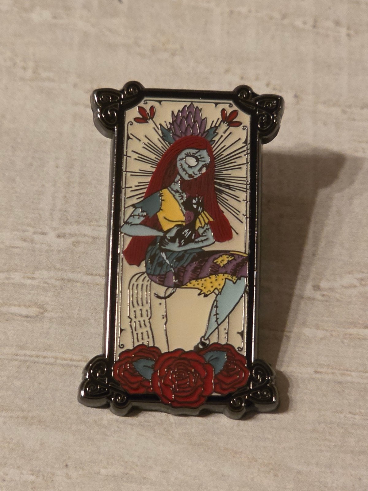 Sally Loungefly Pin Nightmare before Christmas, Ophalen of Verzenden, Overige figuren, Zo goed als nieuw, Overige typen