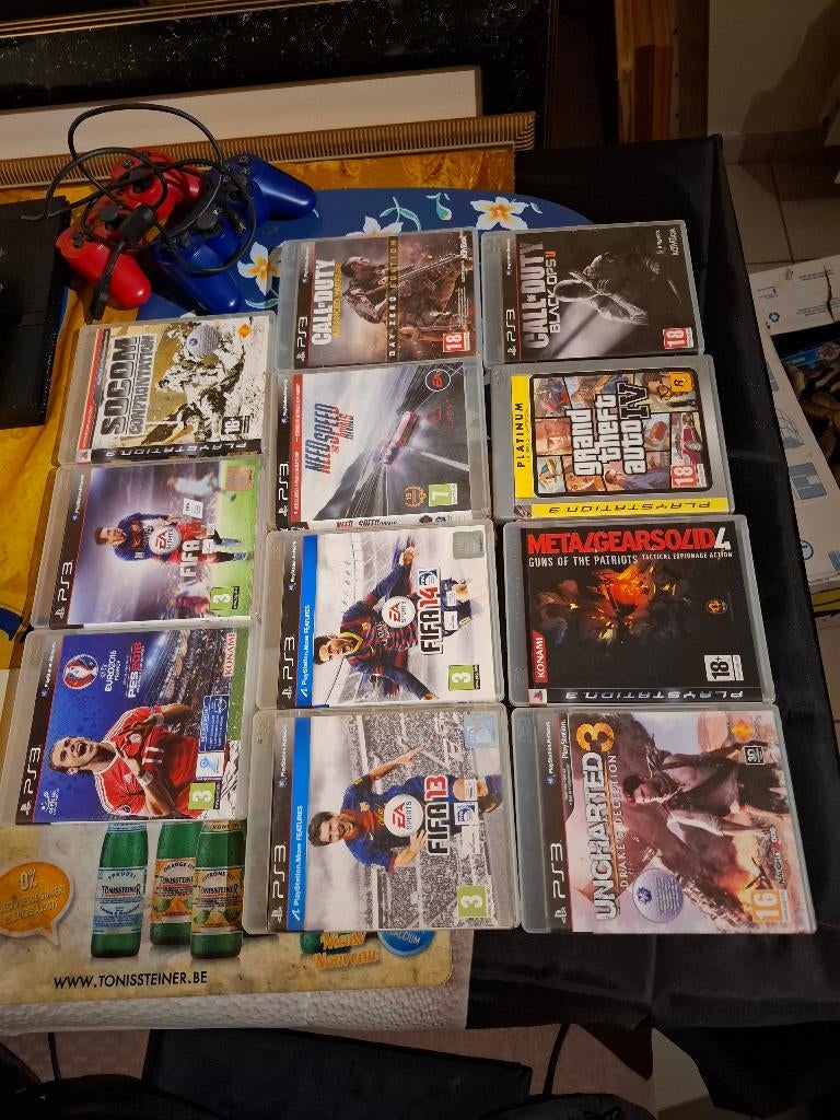 Playstation 3 controllers en games 1lot, Games en Spelcomputers, Ophalen of Verzenden, Zo goed als nieuw