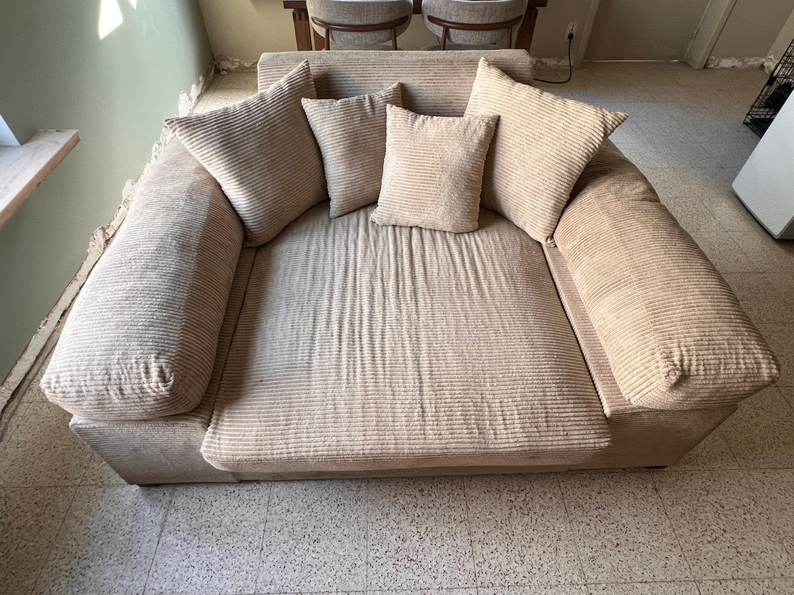Grote lounge zetel / Big sofa corduroy beige – + 4 kussens, 75 à 100 cm, 150 à 200 cm, Landelijk, Enlèvement