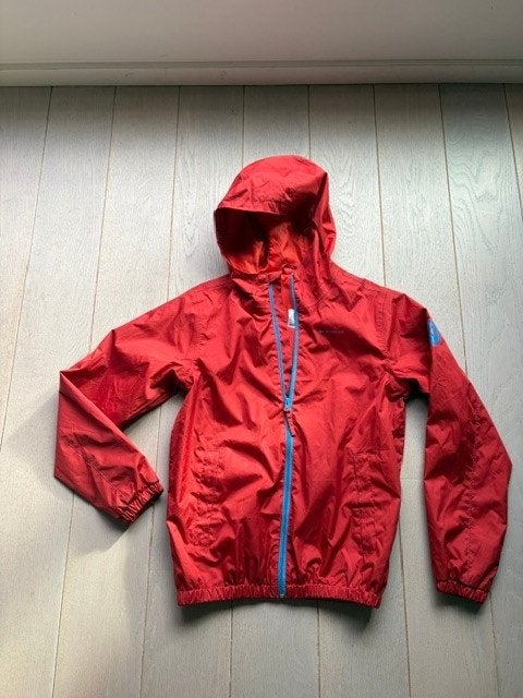 Veste de pluie rouge QUECHUA taille 14 ans, Enfants & Bébés, Garçon, Enlèvement ou Envoi, Utilisé, Quechua, Decathlon