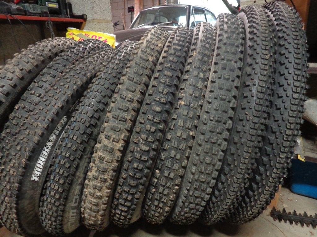 lot de pneus VTT 29 pouces Schwalbe, maxxis, continental, Vélos & Vélomoteurs, Enlèvement ou Envoi