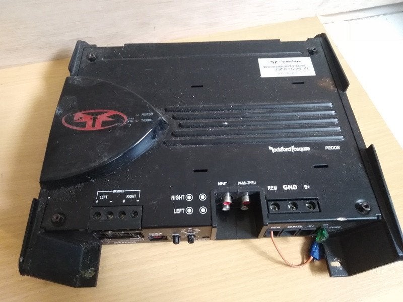 amplificateur rockford fostgate incomplet, Autos : Divers, Haut-parleurs voiture, Enlèvement, Utilisé