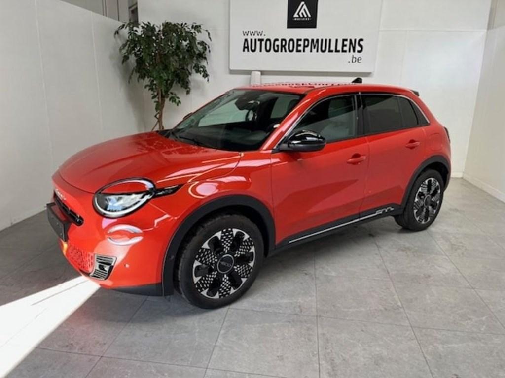 Fiat 600e 600 54 kWh La Prima, Auto's, Overige kleuren, 5 zetels, 5 deurs, 156 pk