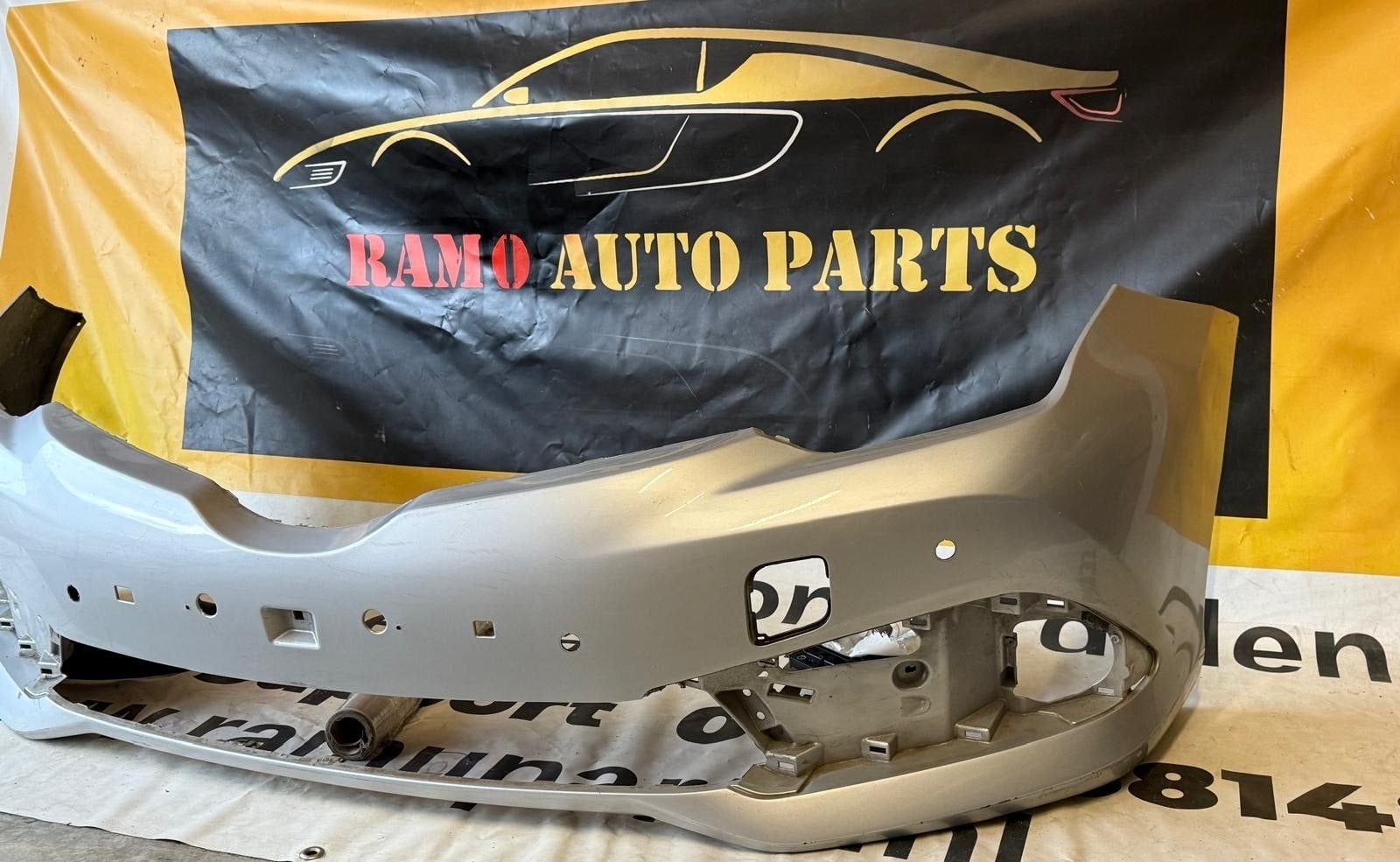 VOORBUMPER TOYOTA AURIS 2FACELIFT NIEUW ORIGINEEL 52119-02K4, Auto-onderdelen, Gebruikt, -, Voor, -
