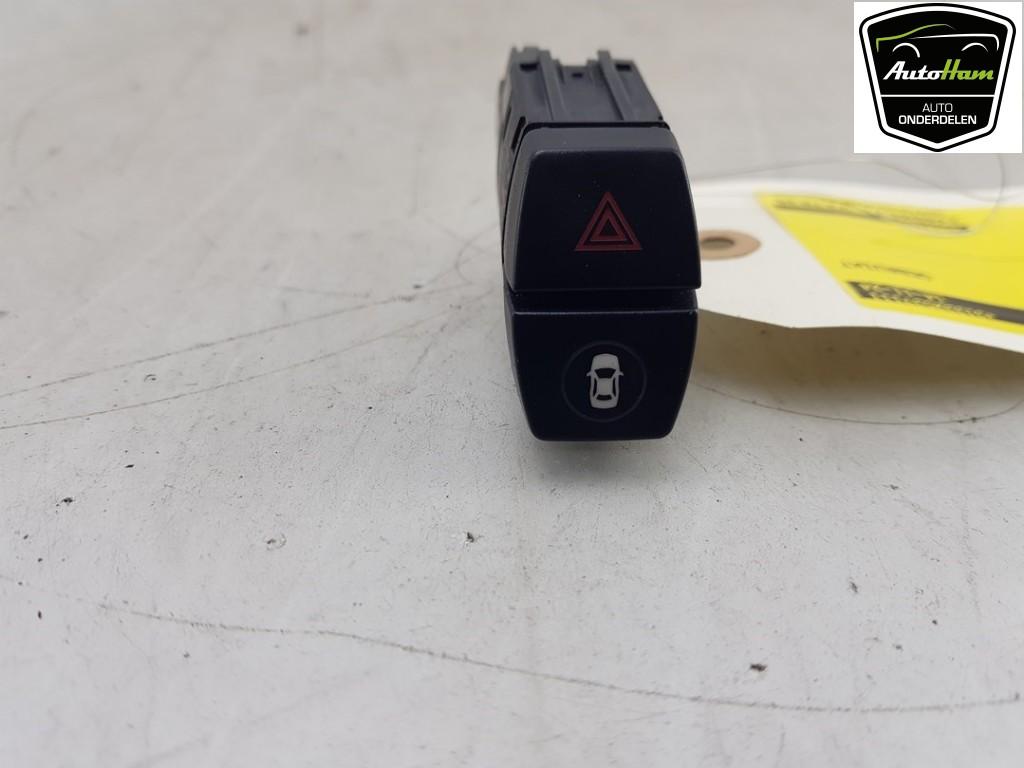 ALARMLICHTEN SCHAKELAAR BMW X5 (F15) (01-2013/07-2018), Gebruikt, BMW