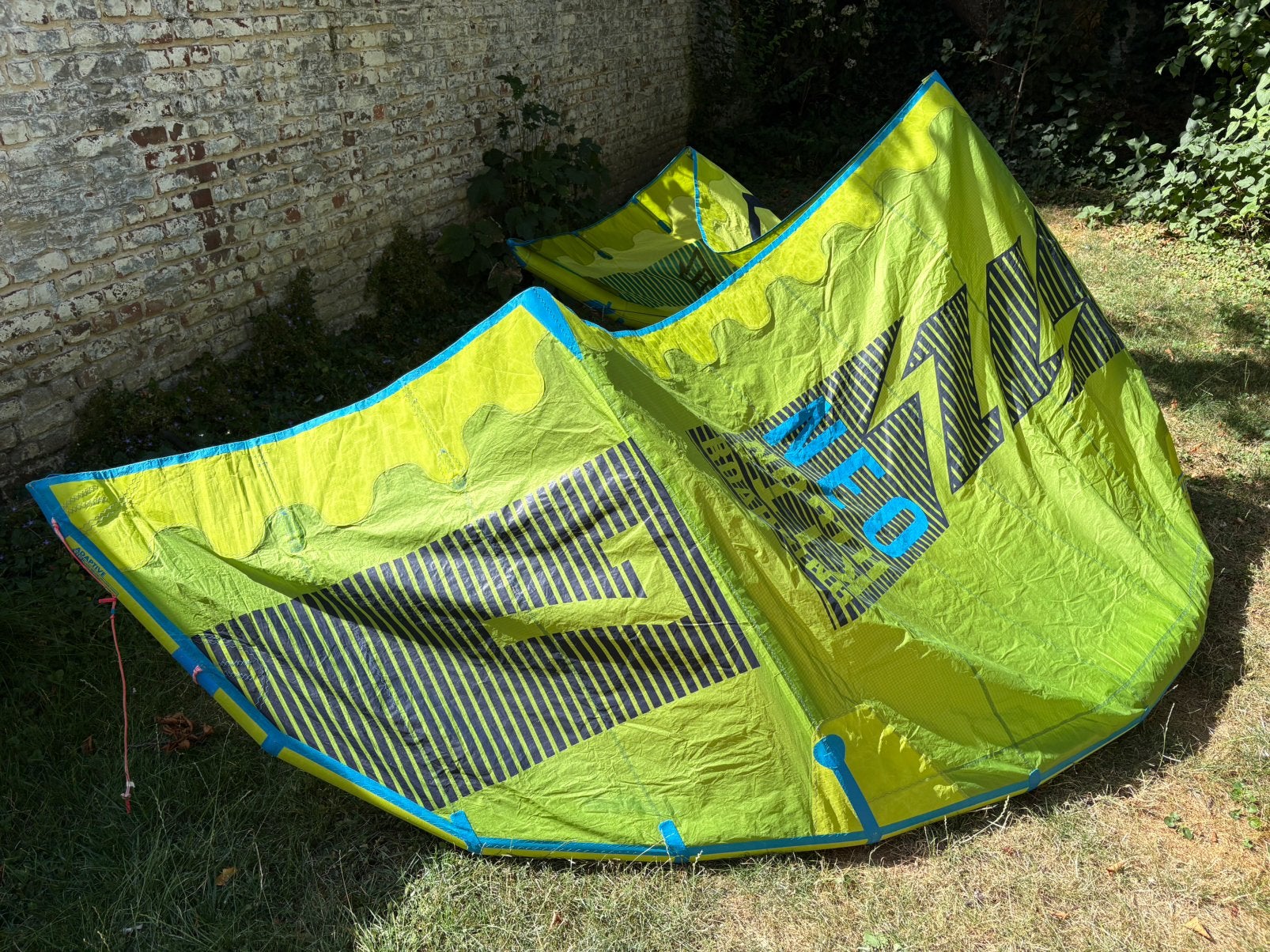 Duotone Neo 7m, Watersport en Boten, Kitesurfen, Ophalen of Verzenden, Gebruikt, 7 m², Kite