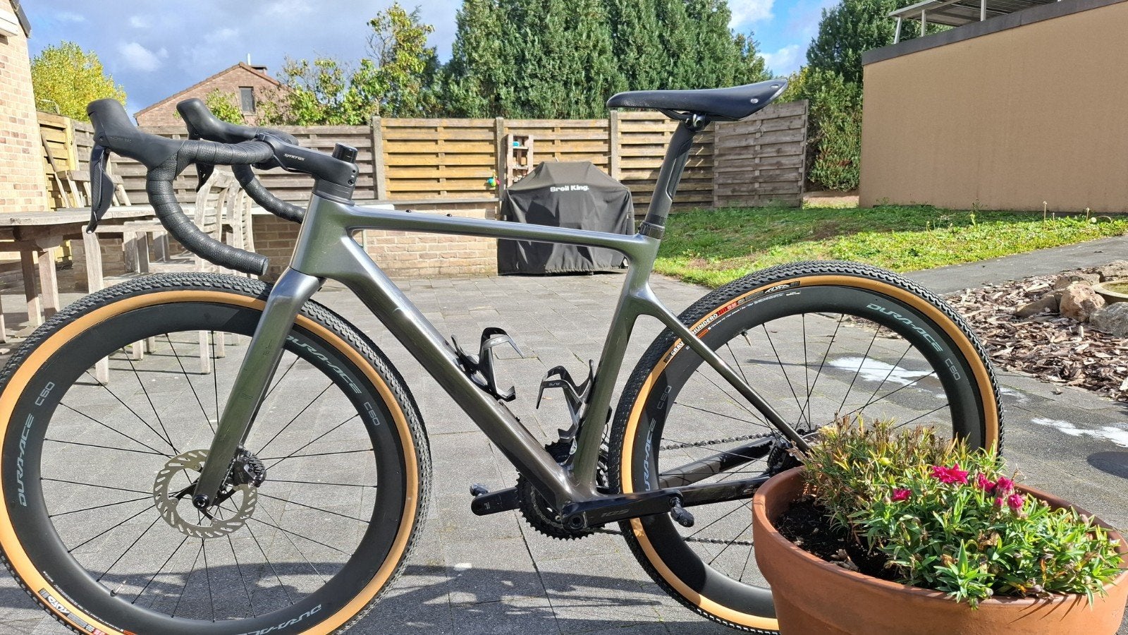scott addict gravel small , 105di2, dura ace wielen, Fietsen en Brommers, Ophalen of Verzenden, Carbon
