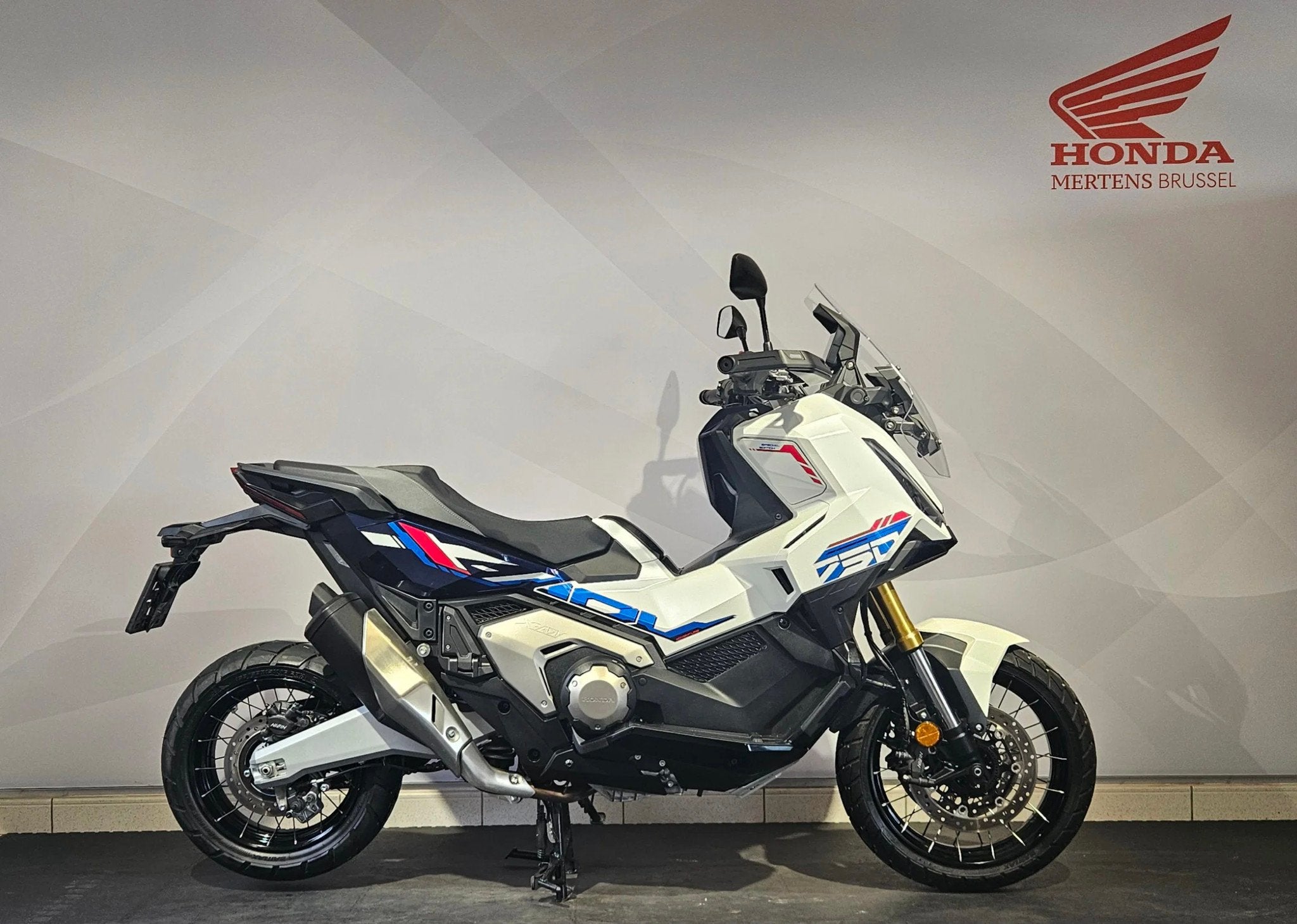 Honda X - ADV 750 (bj 2026), Motoren, 745 cc, Bedrijf, Meer dan 35 kW, Overig