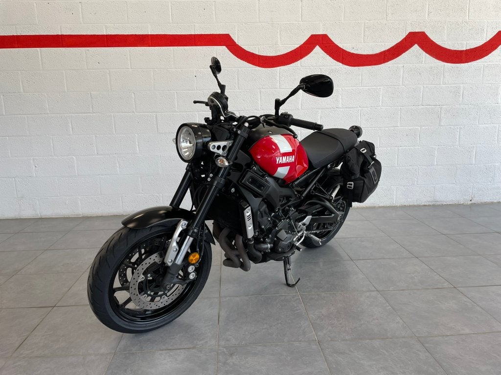 Yamaha Xsr900 ABS, Occasion, Bedrijf, ABS, Handgeschakeld