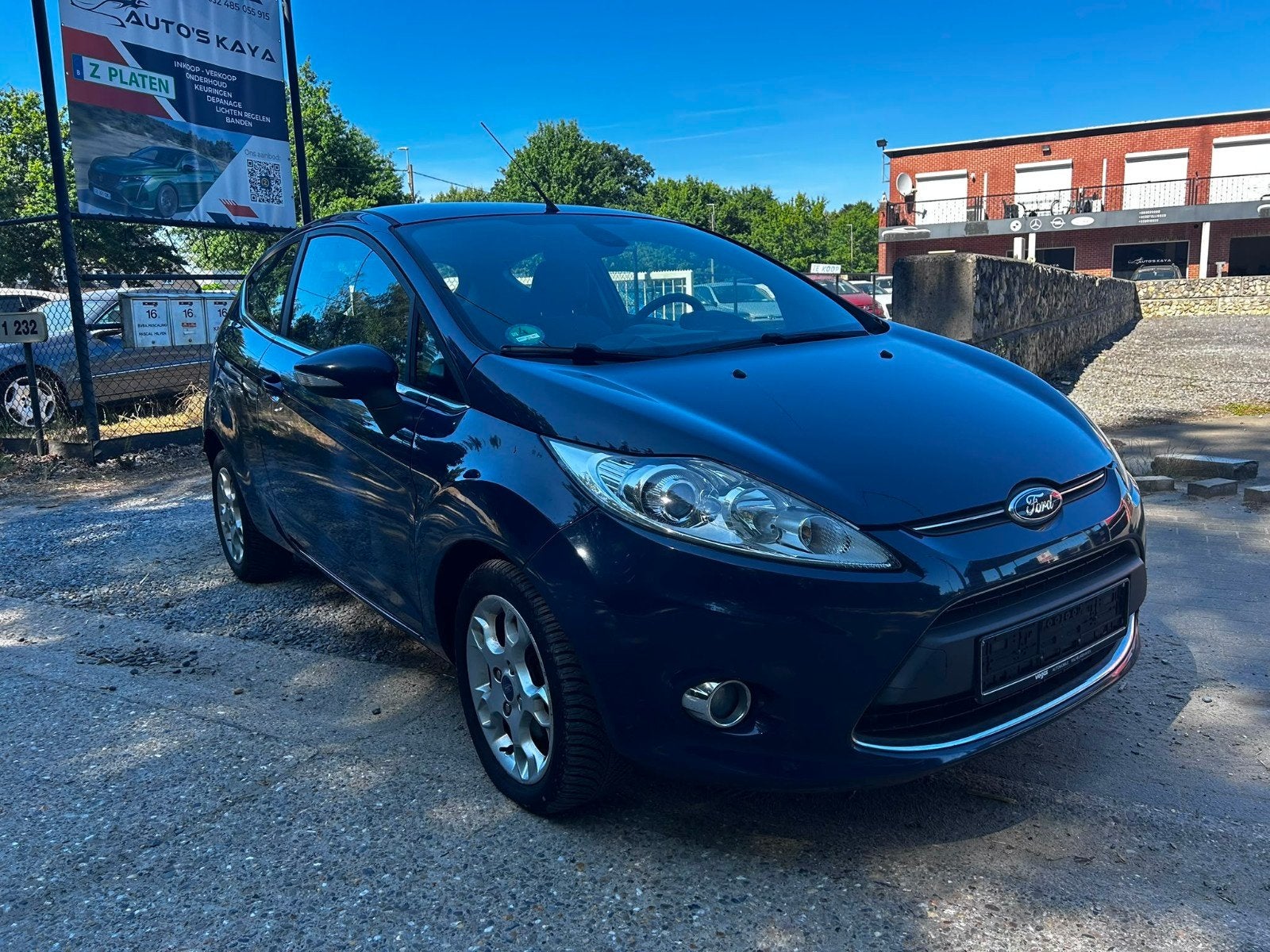 Ford Fiesta 1,25 km à essence 128 000 BJ2012, Achat, Entreprise, Boîte manuelle, Noir
