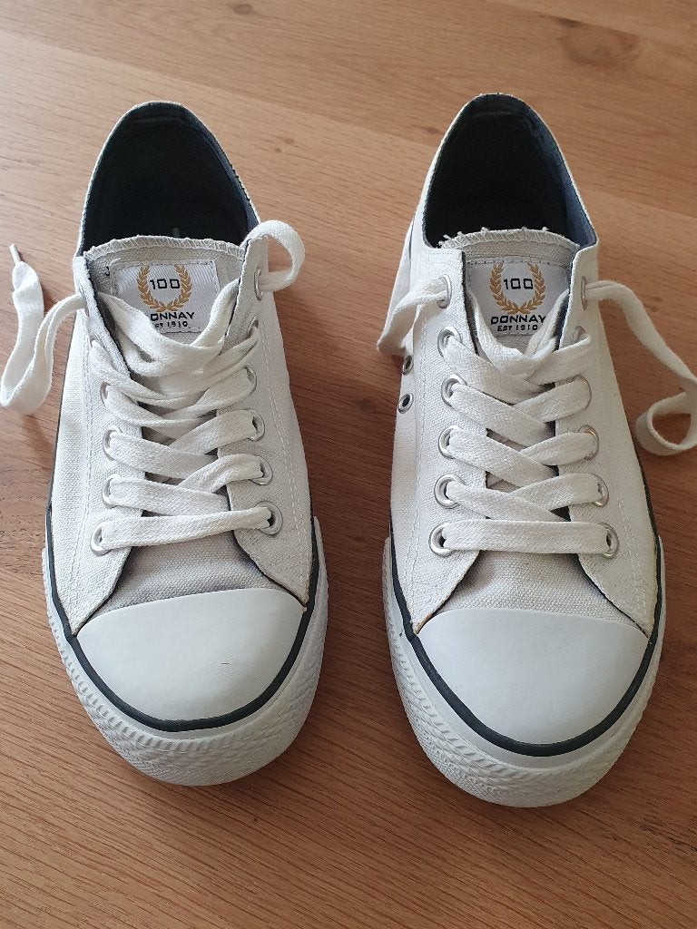 Donnay sneakers maat 41 als nieuw. Beschikbaar, Ophalen, Zo goed als nieuw, Wit