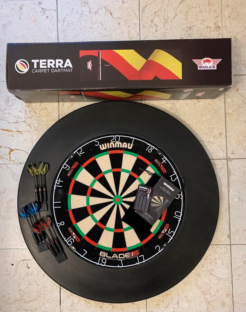Winmau Blade dual core set ., Ophalen, Zo goed als nieuw, Pijlen
