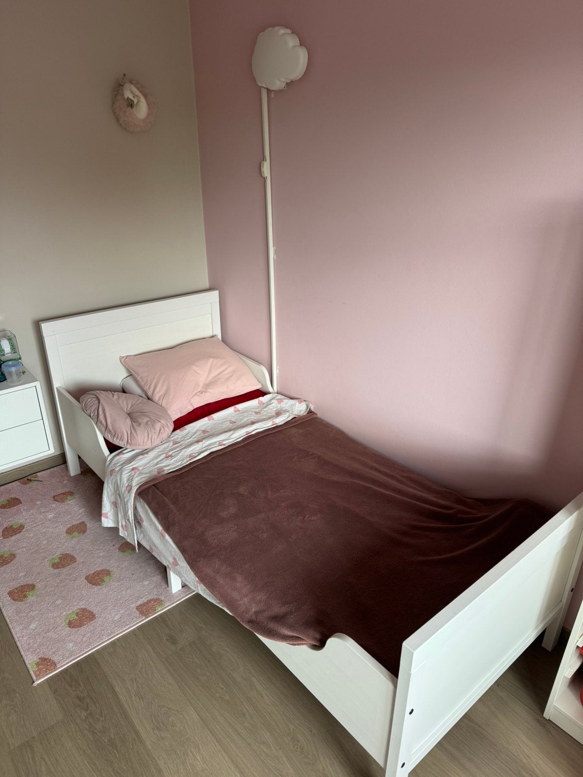 Lit SUNDVIK evolutif Ikea pour enfants, Enfants & Bébés, Enlèvement, Comme neuf, Sommier à lattes