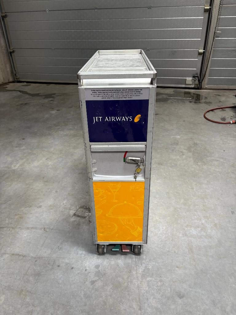 Vliegtuig trolley te koop, Verzamelen, Ophalen, Gebruikt