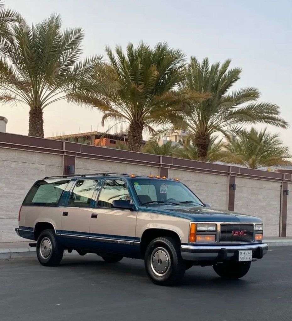 GMC Suburban SLE GCC-specs 1993 — 454 Big Block — 146.000 km, Auto's, Automaat, Achterwielaandrijving, Overige modellen, 169 kW