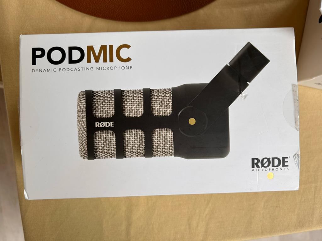 Podmic Red, Enlèvement ou Envoi, Comme neuf