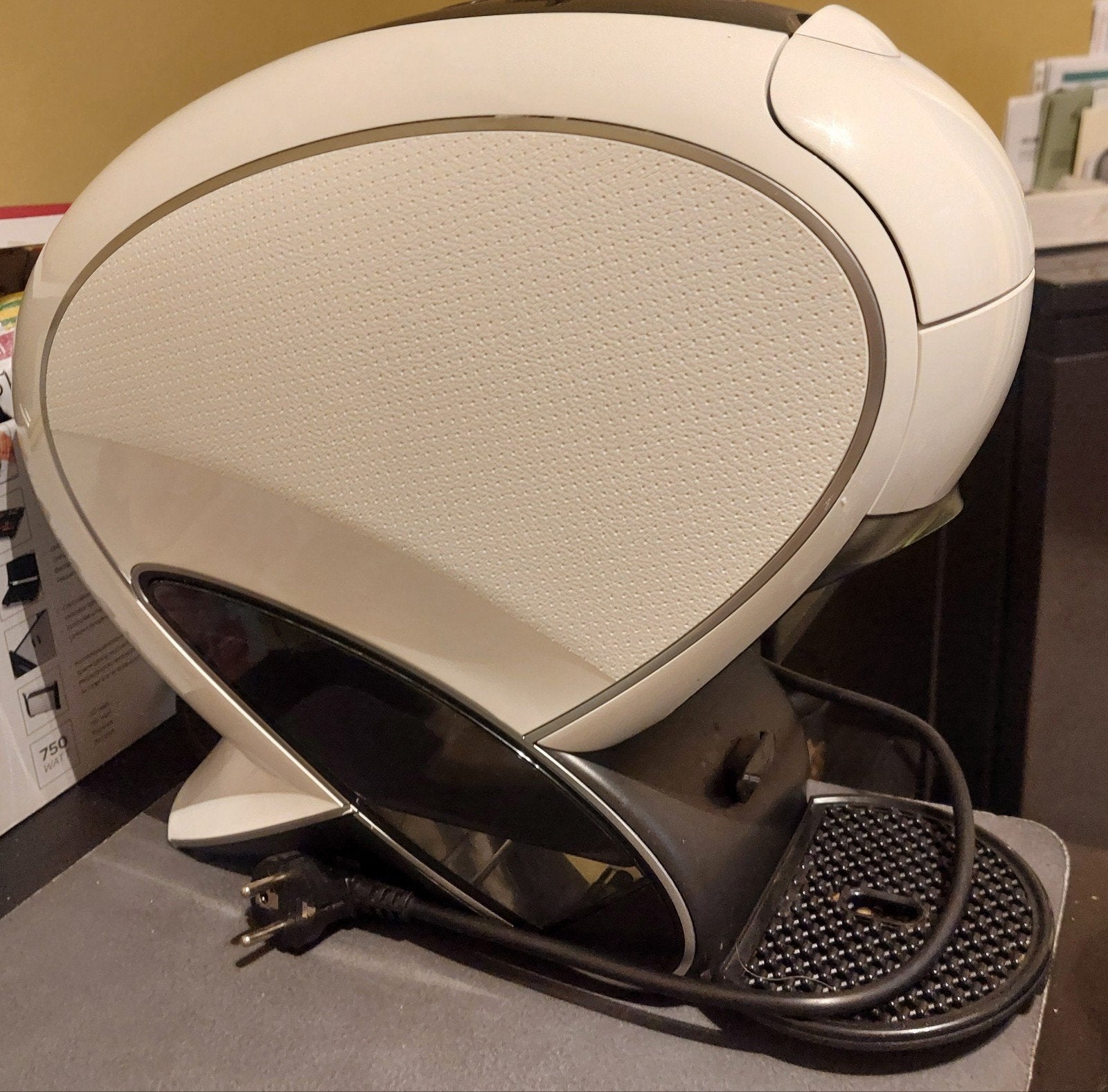 NESCAFÉ Dolce Gusto NEO, Enlèvement
