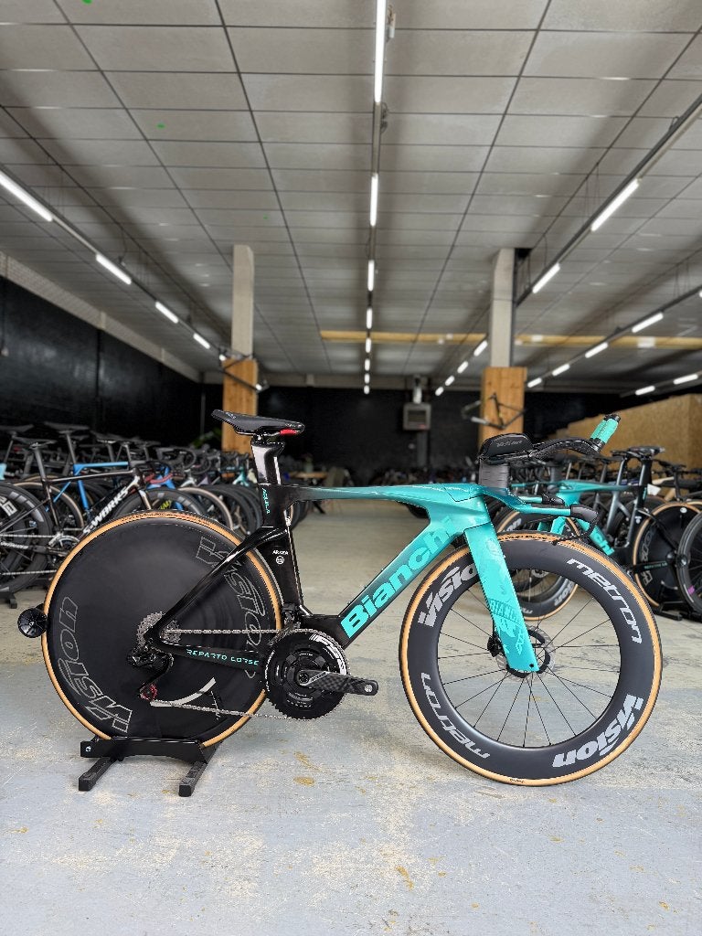 Bianchi Aquila RC Disc Di2 Carbon TT, Ophalen, Zo goed als nieuw