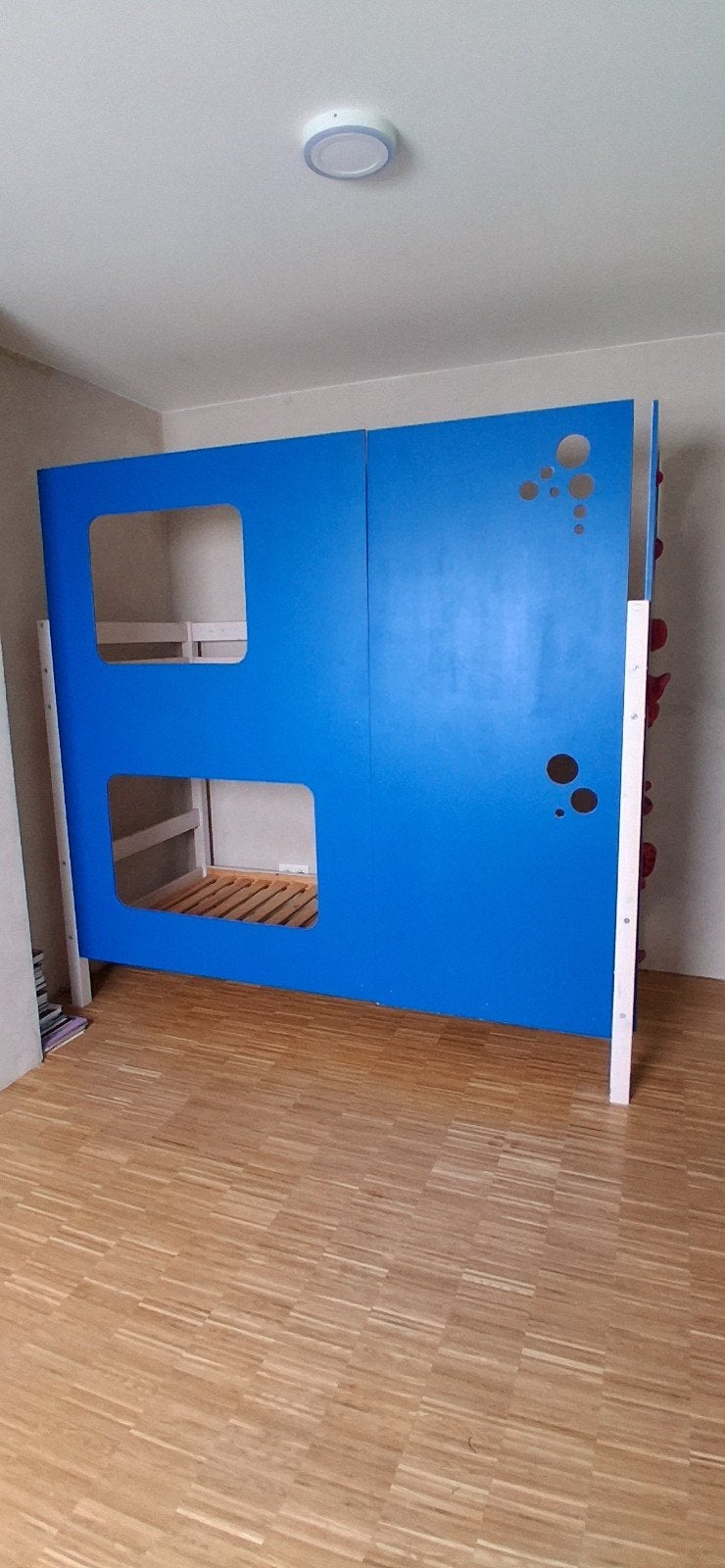 Lit superposé Flexa transformé en cabane, Maison & Meubles, Chambre à coucher | Lits superposés & Lits mezzanines, Lits superposés